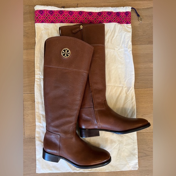 NWOT- Tory Burch Junction Boots- Brown Pebbled Leather - size 8.5M - Picture 6 of 16